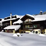 Unterhof Hotel