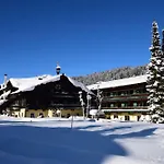 Unterhof Hotel