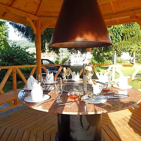 Unterhof Hotel 4*