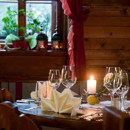 Unterhof فيلزموس